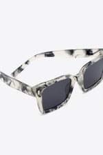 GREEN GODDESS POLYCARBONATE SUNGLASSES