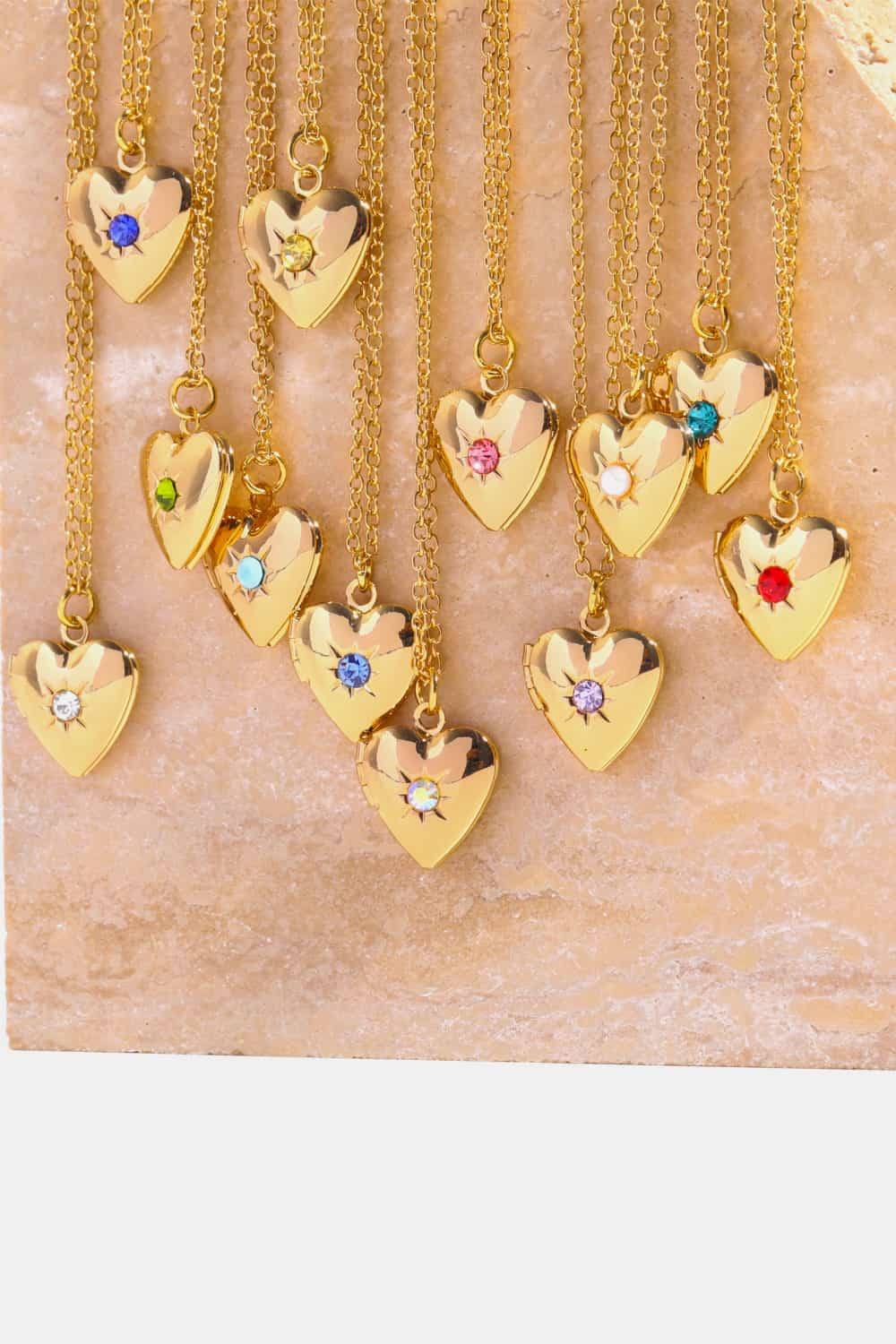 ZIRCON HEART SHAPED 14K GOLD-PLATED NECKLACE